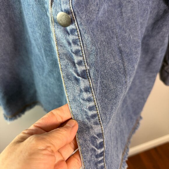 66. Denim on Denim Womens Buttons Shirt Sz LARGE- Bootcut Jean Sz 31 Chambray - Picture 13 of 16